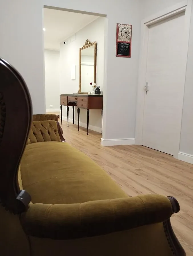 ** Bed & Breakfast Al Quadrato D'Oro rooms Aeroporto di Catania Fontana Rossa Italia