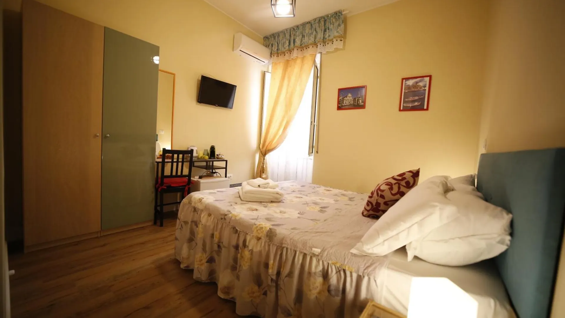 Bed & Breakfast Al Quadrato D'Oro rooms Aeroporto di Catania Fontana Rossa